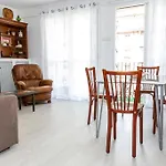 Le Brassens, 3 Chambres Et Balcon