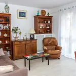 Le Brassens, 3 Chambres Et Balcon